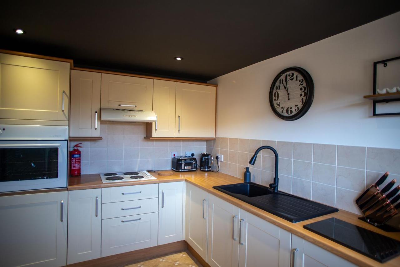 Apartment The Stables - Quirky One Bed With Wood Fired Hot Tub Rudston